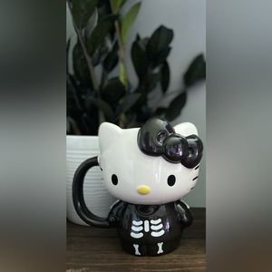 Hello Kitty Skeleton Halloween Mug